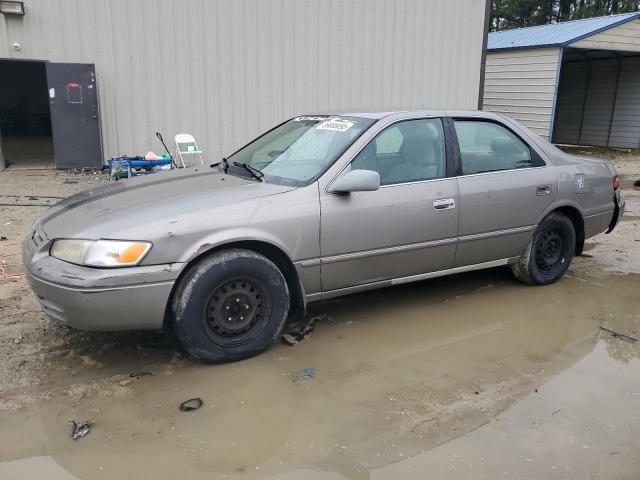 TOYOTA CAMRY CE