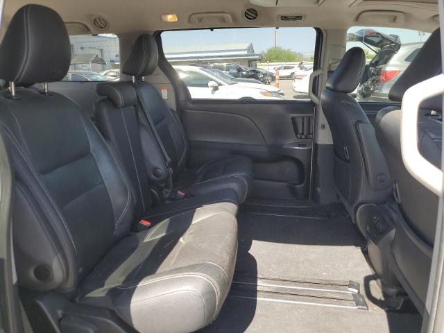 2017 TOYOTA SIENNA SE 5TDXZ3DC8HS864202
