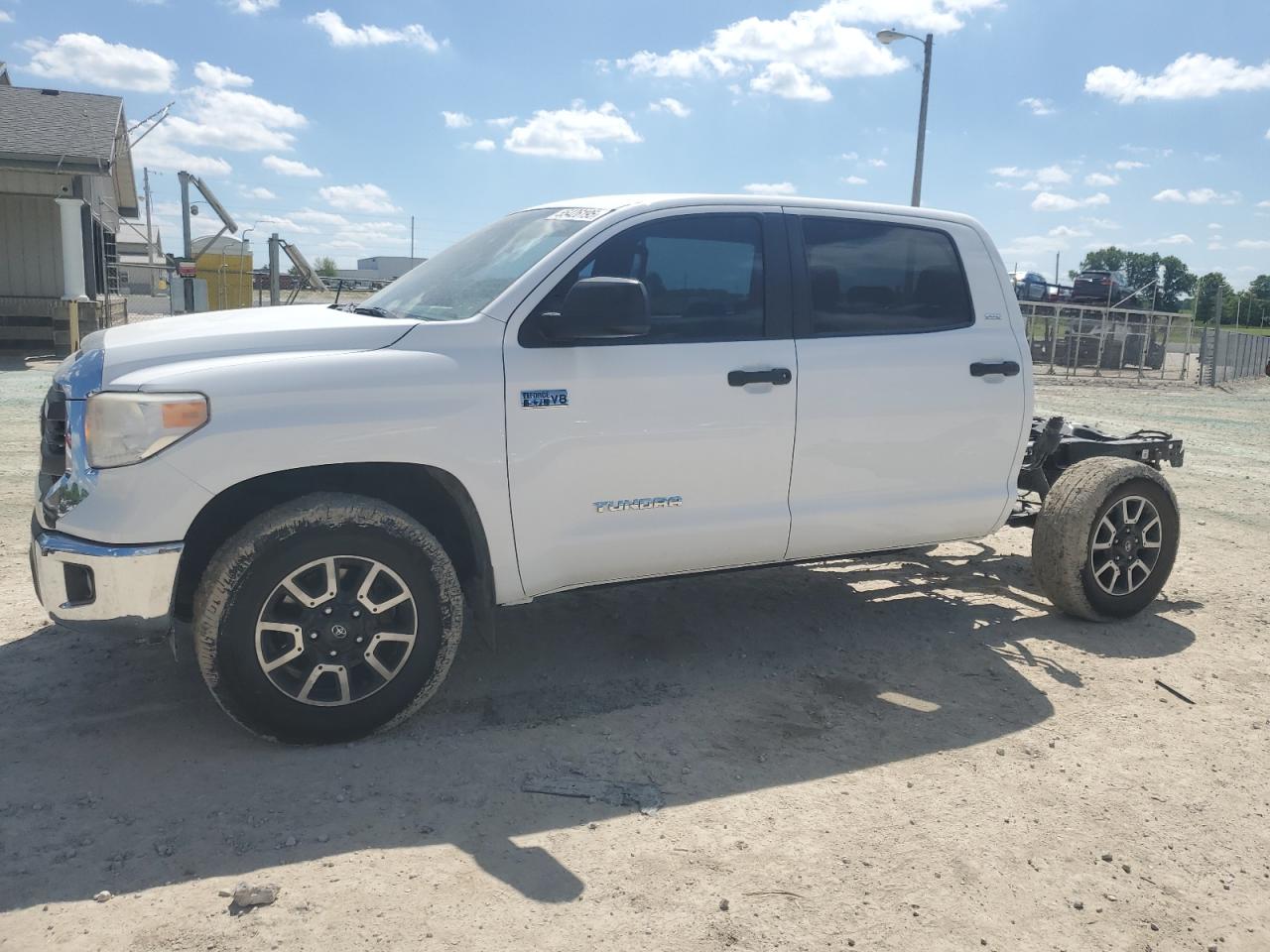 TOYOTA TUNDRA CREWMAX SR5