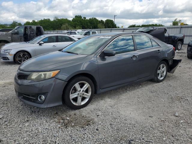 TOYOTA CAMRY BASE