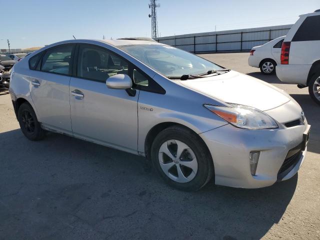 Vin: jtdkn3du1f0399549, lot: 56647855, toyota prius 20154