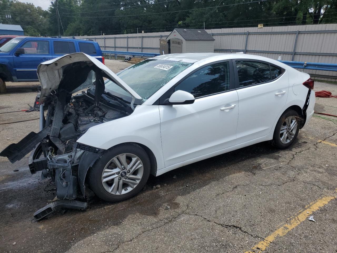 HYUNDAI ELANTRA SEL