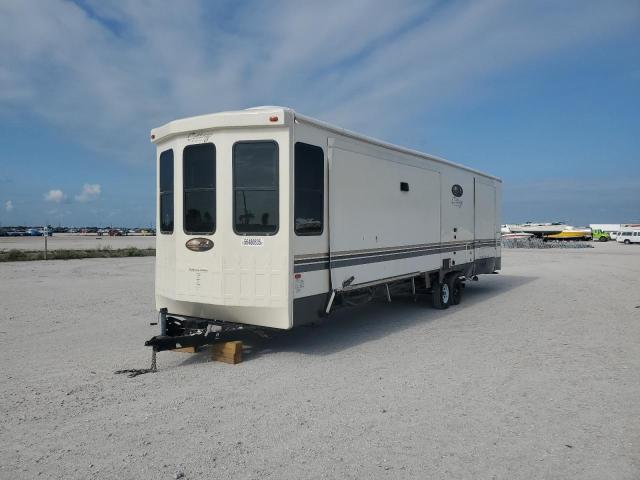 WILDWOOD CEDARCREEK 2019 white   4X4TCRS20KS221011 photo #3