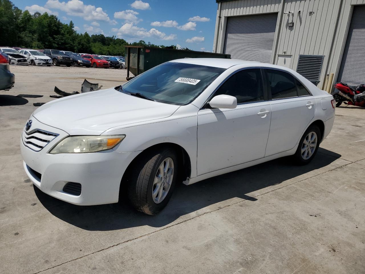 TOYOTA CAMRY BASE