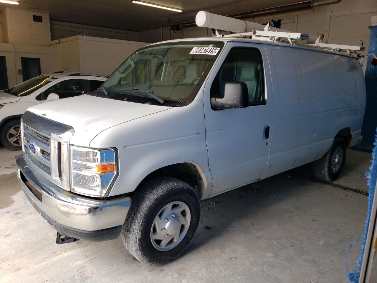 FORD ECONOLINE E250 VAN