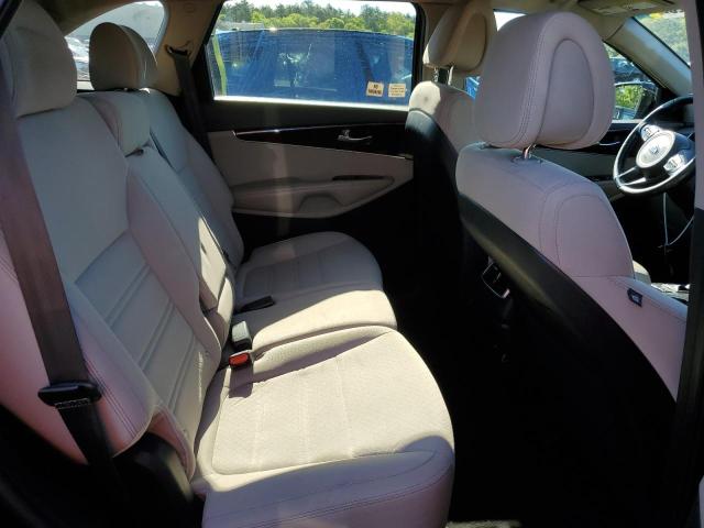 2016 KIA SORENTO LX - 5XYPGDA39GG001422