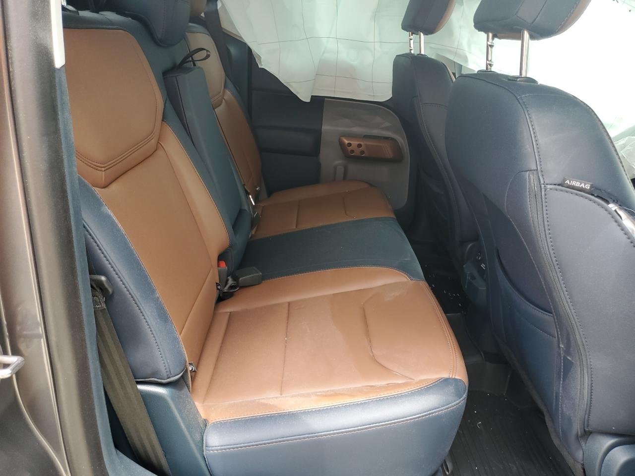 FORD MAVERICK LARIAT