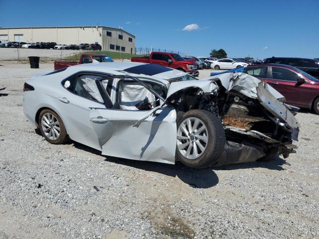 Vin: 4t1r11akxnu043413, lot: 58220795, toyota camry le 20224