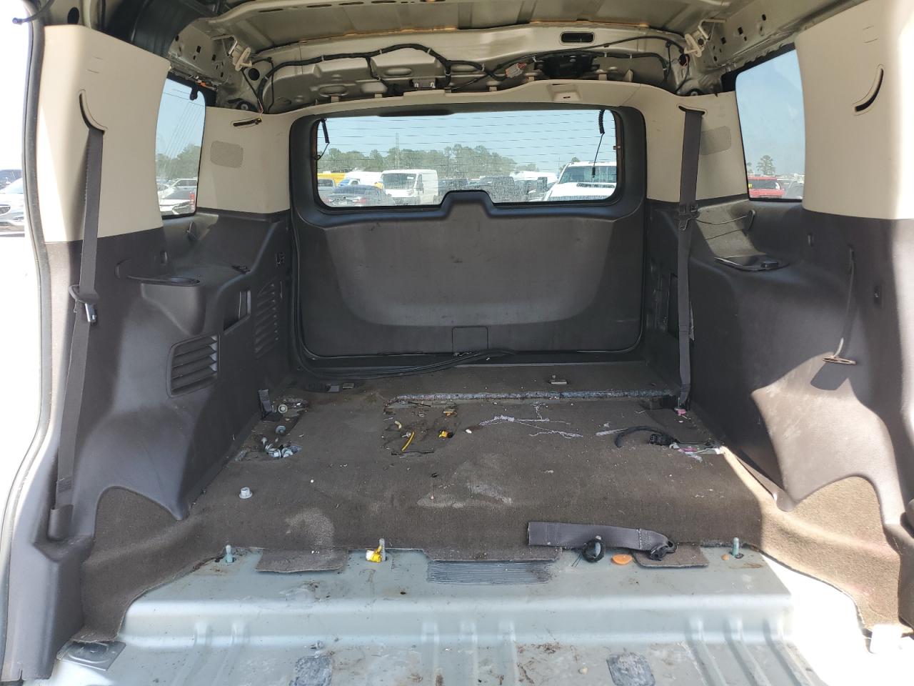 CHEVROLET TAHOE C1500 LTZ