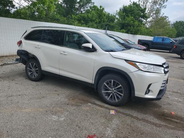 Vin: 5tdjzrfh4ks922797, lot: 57026425, toyota highlander se 20194