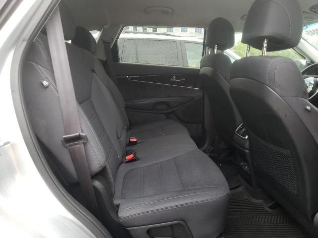 2017 KIA SORENTO LX - 5XYPGDA32HG237329