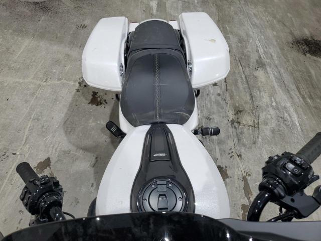2024 HARLEY-DAVIDSON FLHX - 1HD1KB713RB632550