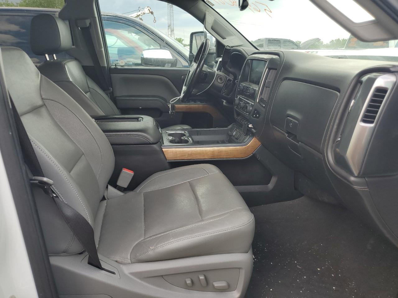 CHEVROLET SILVERADO K3500 LTZ