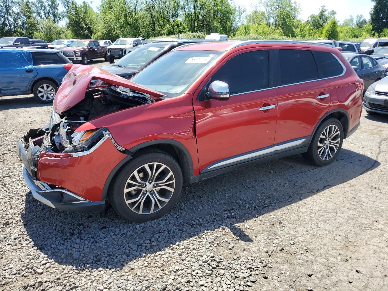 MITSUBISHI OUTLANDER SE