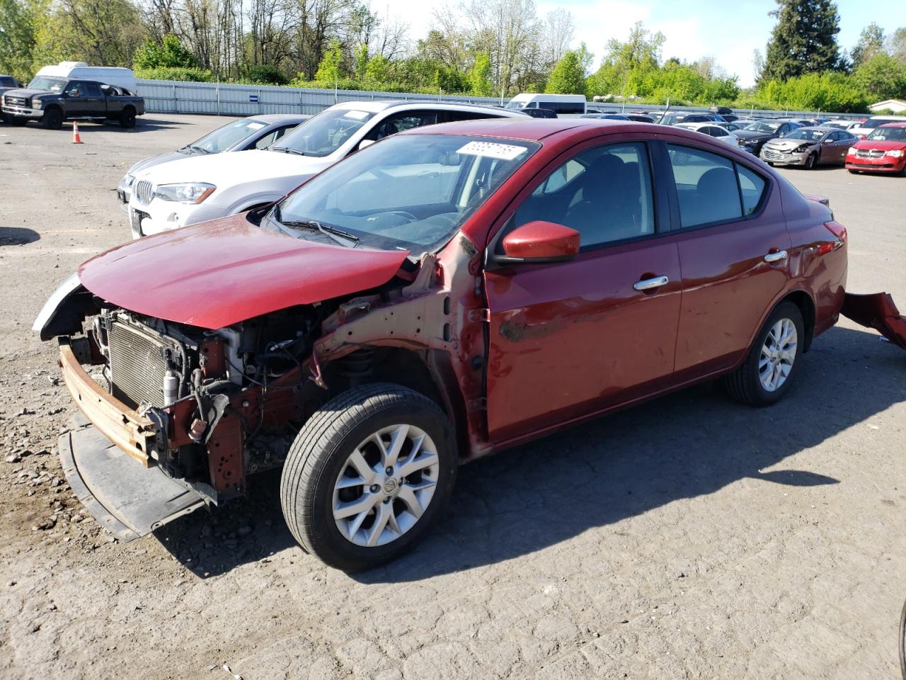 NISSAN VERSA S