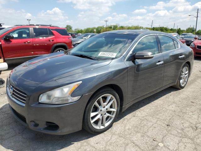 NISSAN MAXIMA S