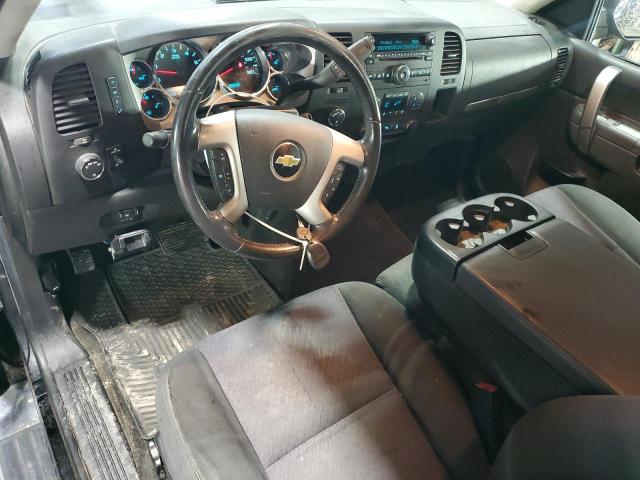 2011 CHEVROLET SILVERADO - 1GCRKSE32BZ449713