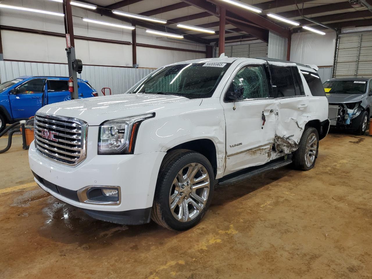 GMC YUKON SLT