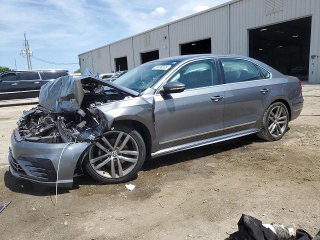 Vin: 1vwdt7a38hc017050, lot: 55498335, volkswagen passat r-line 2017 img_1