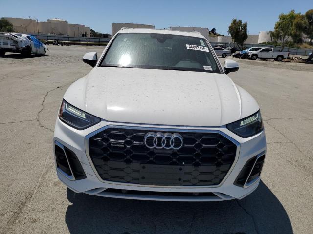 2025 AUDI Q5 PREMIUM WA1EAAFYXS2024040