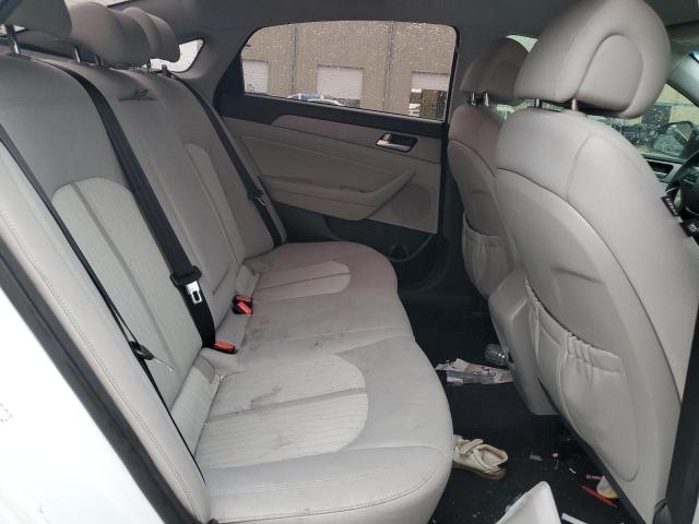 2016 HYUNDAI SONATA HYB - KMHE24L17GA014375