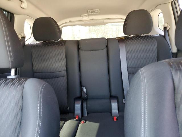 2017 NISSAN ROGUE S - KNMAT2MV6HP613627