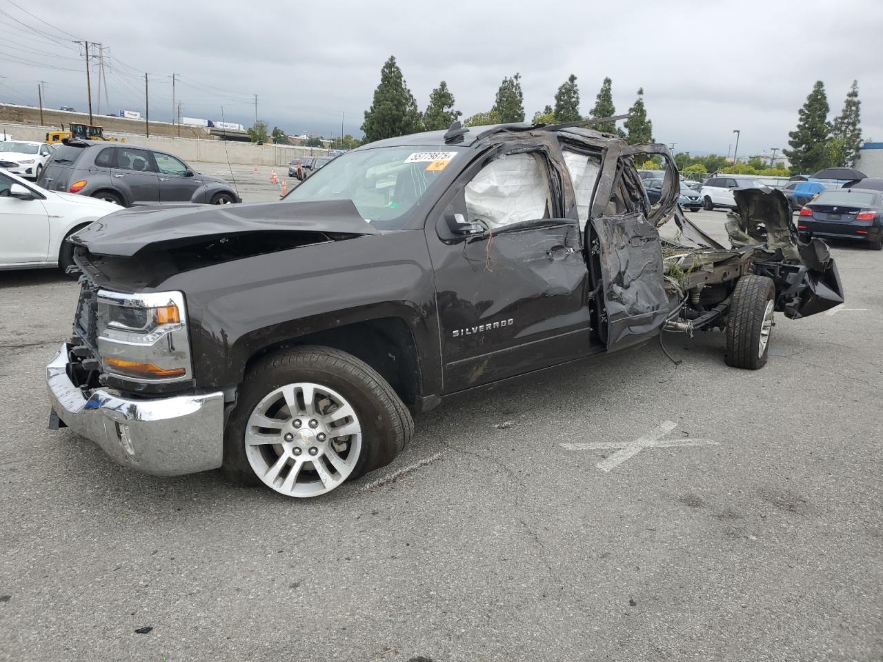 CHEVROLET SILVERADO C1500 LT