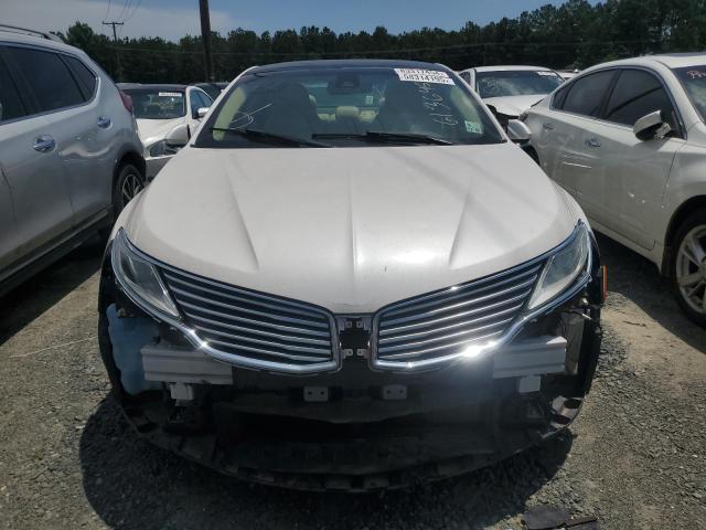 2015 LINCOLN MKZ 3LN6L2G90FR613645