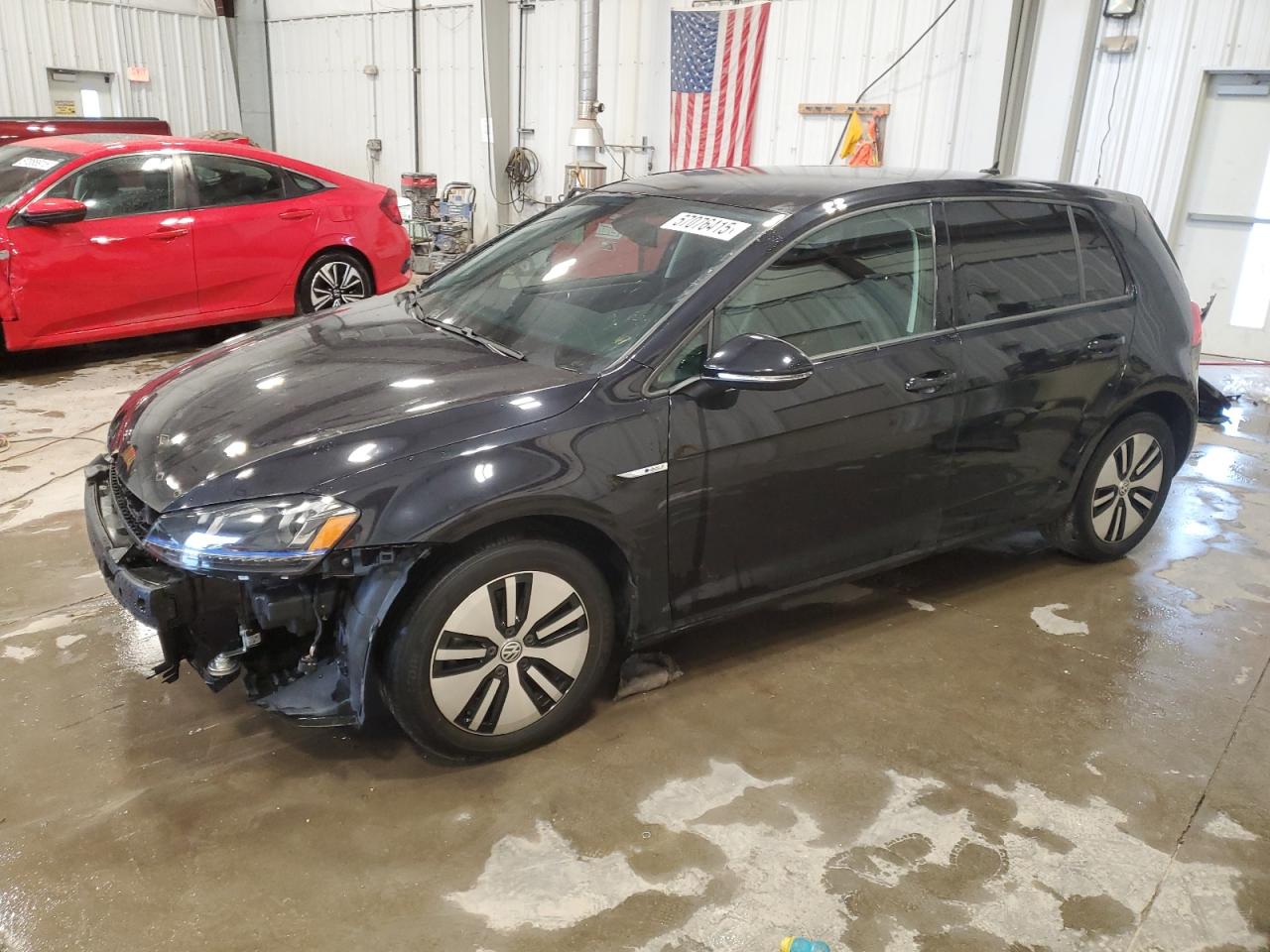 VOLKSWAGEN E-GOLF SEL PREMIUM