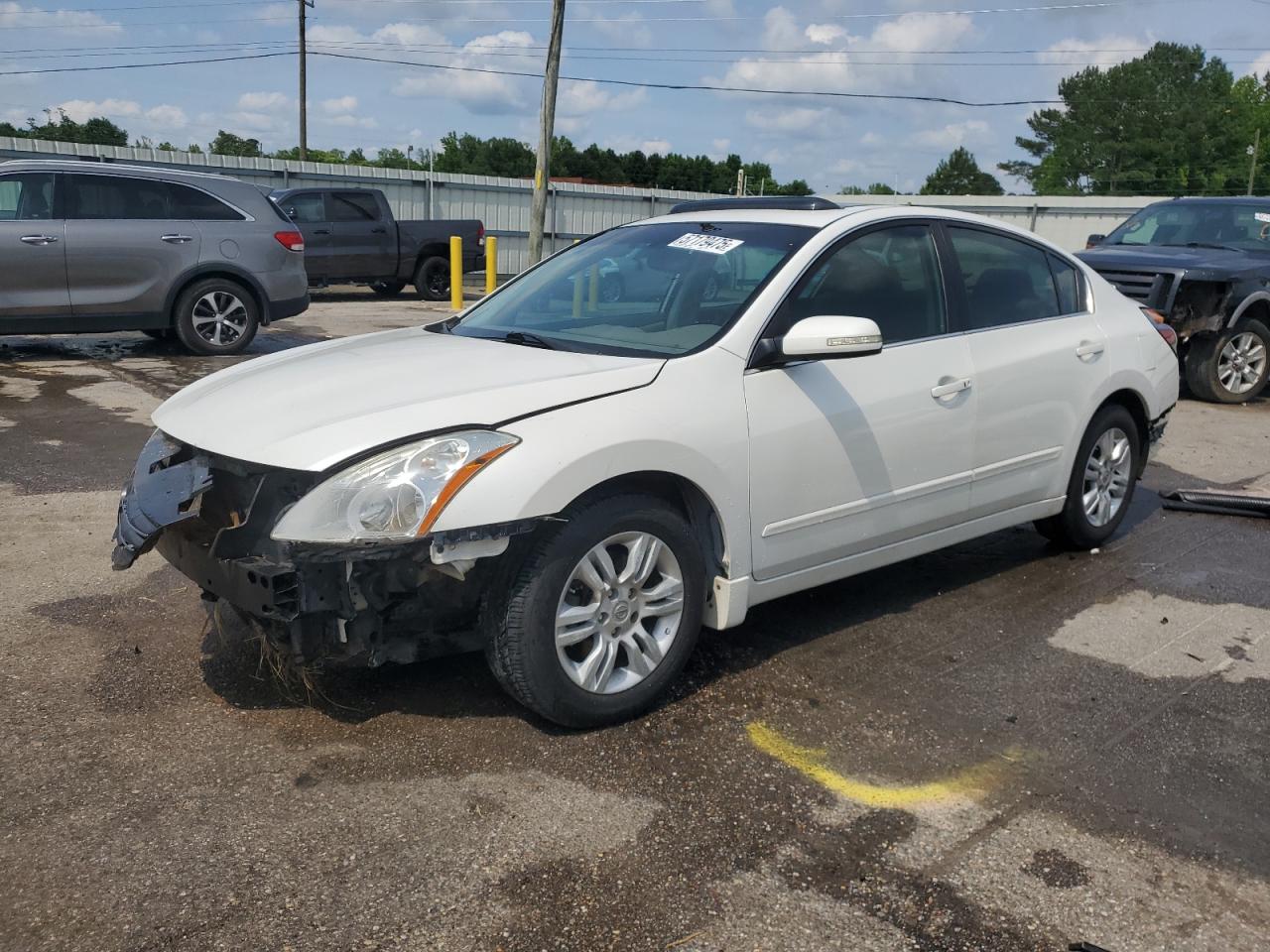 NISSAN ALTIMA BASE