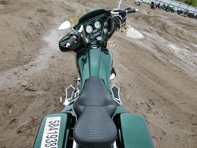 2011 HARLEY-DAVIDSON FLHX 1HD1KB411BB632153