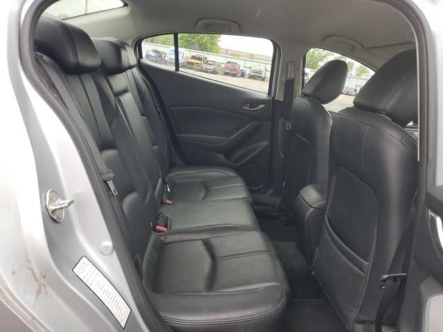 2018 MAZDA 3 TOURING - 3MZBN1V38JM206424