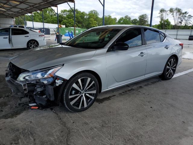 NISSAN ALTIMA SR