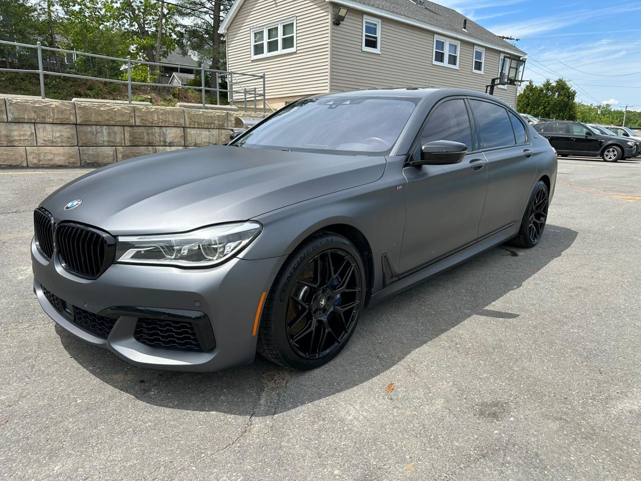 BMW M7 XI