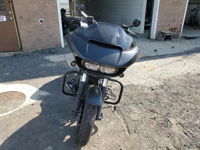 2015 HARLEY-DAVIDSON FLTRX ROAD 1HD1KHM12FB647821