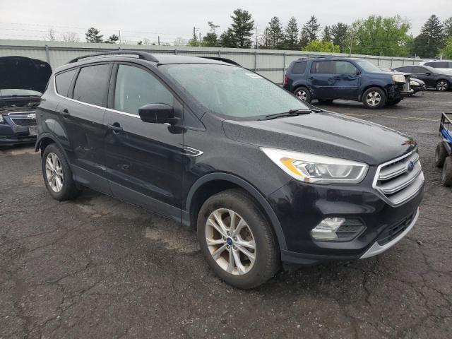 Vin: 1fmcu9gd0hua31134, lot: 56533315, ford escape se 20174