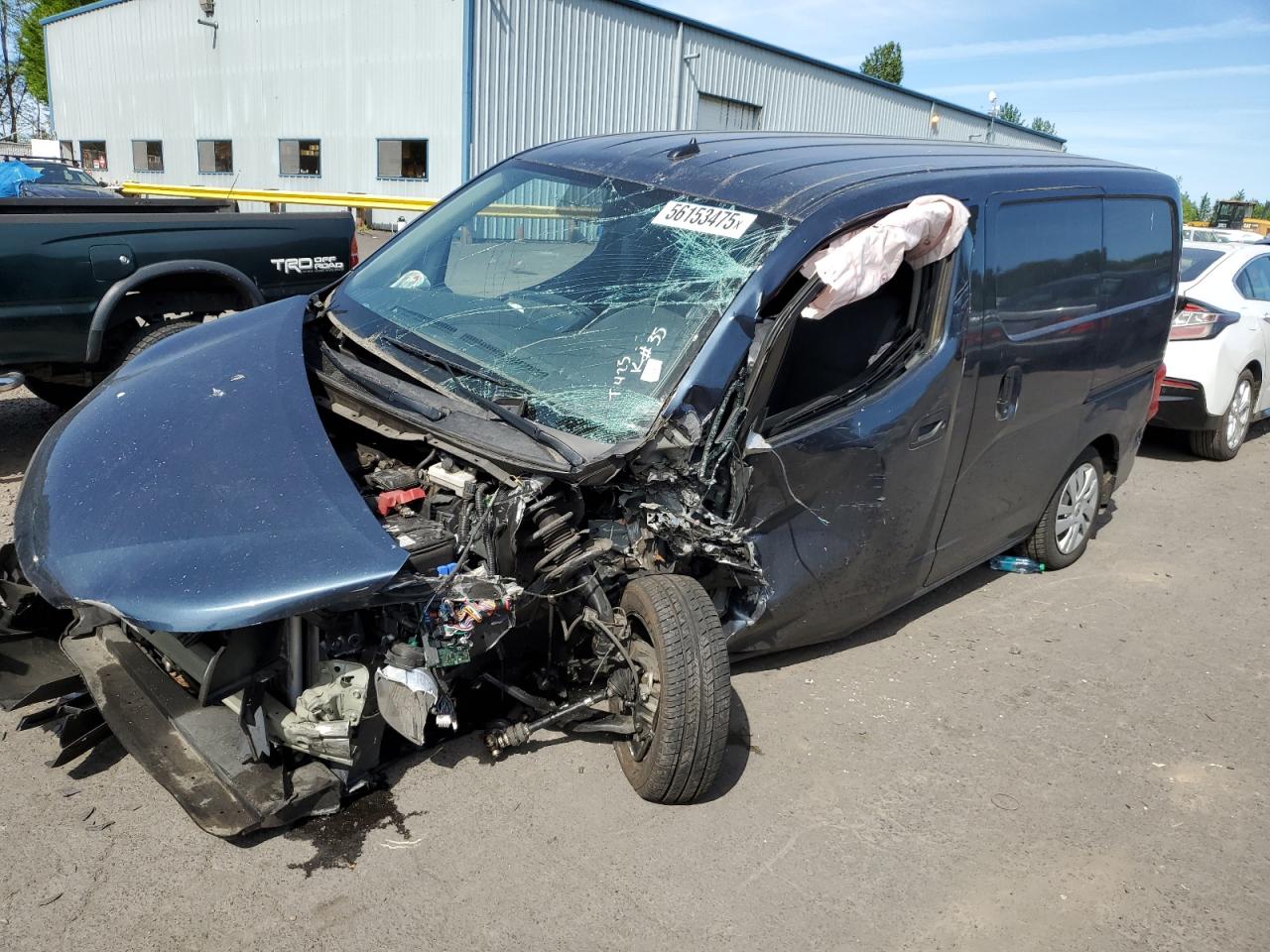 NISSAN NV200 2.5S