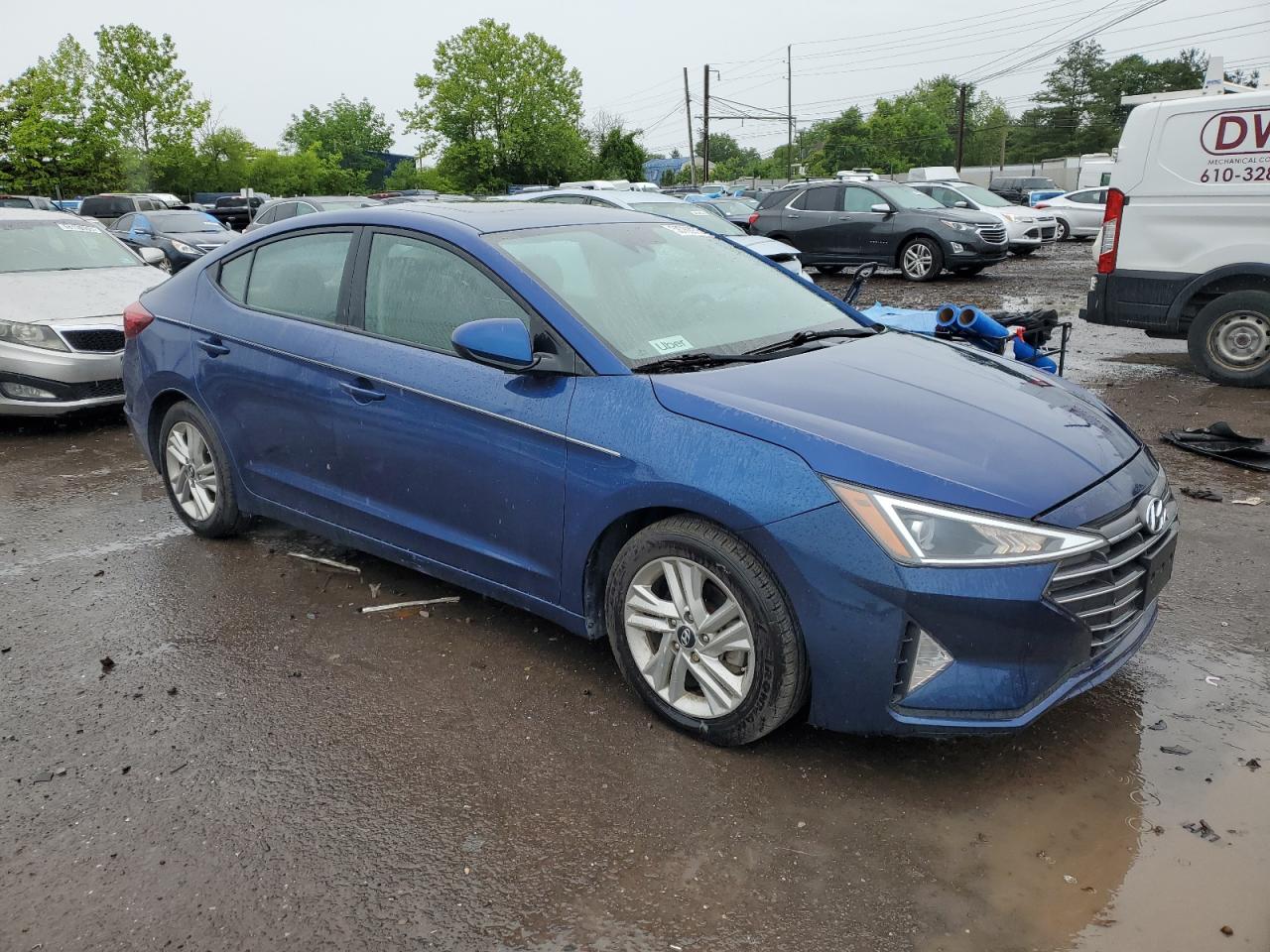 HYUNDAI ELANTRA SEL