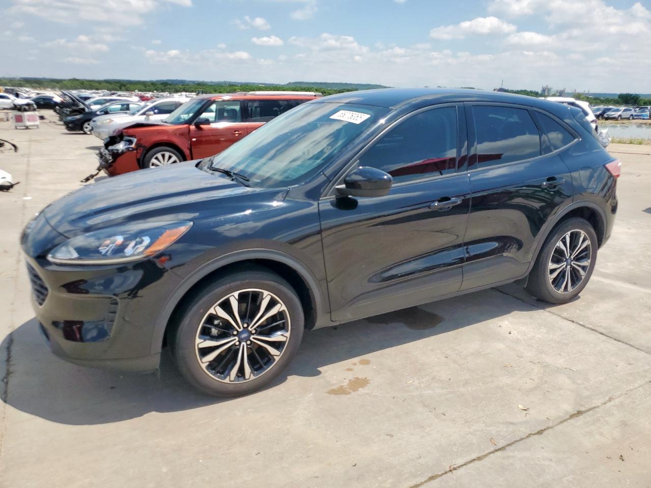 FORD ESCAPE SE