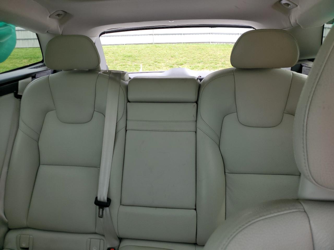 VOLVO XC60 T5 INSCRIPTION