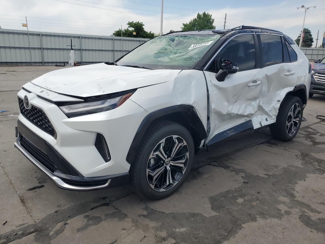 TOYOTA RAV4 XSE