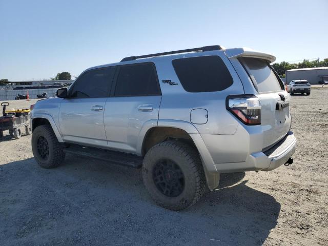 Vin: jtebu5jr6l5796327, lot: 58656965, toyota 4runner sr5/sr5 premium 20202