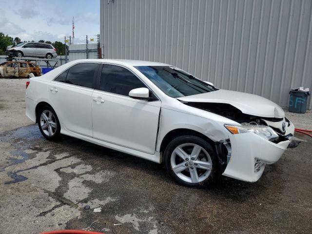 Vin: 4t1bf1fk7eu454053, lot: 59093115, toyota camry l 20144