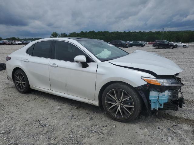 Vin: 4t1fz1ak6ru093985, lot: 58359325, toyota camry xle 20244