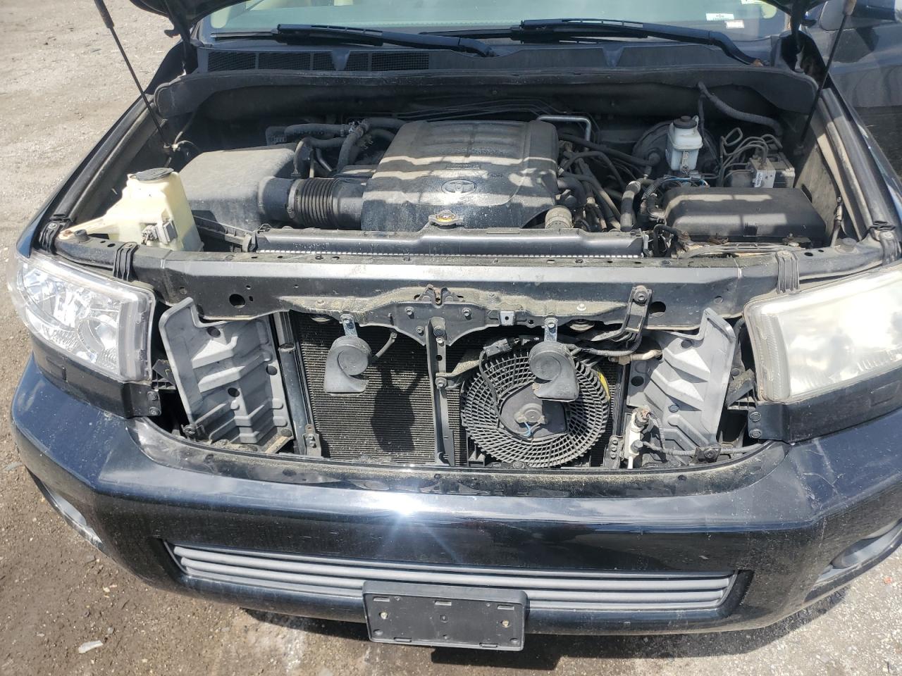 TOYOTA SEQUOIA LIMITED