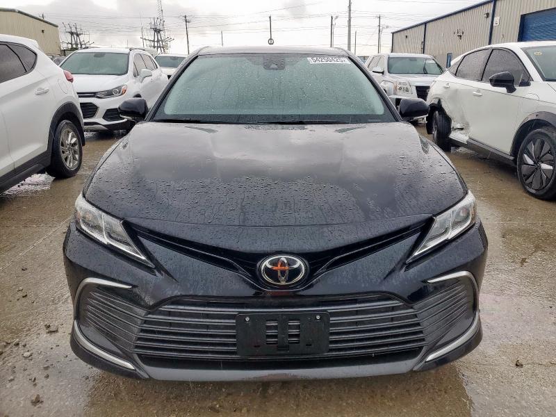 2021 TOYOTA CAMRY LE - 4T1R11BK0MU039416