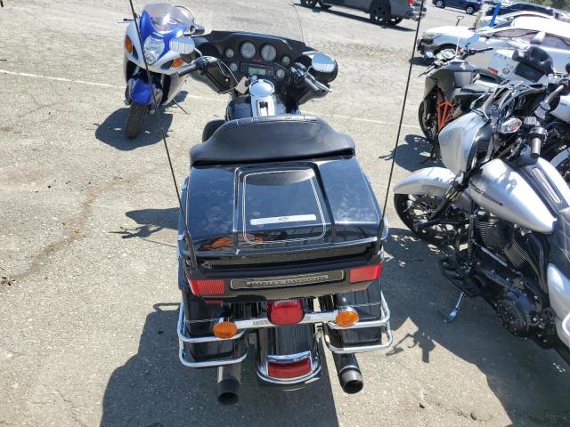 2009 HARLEY-DAVIDSON FLHP 1HD1FC43X9Y675246