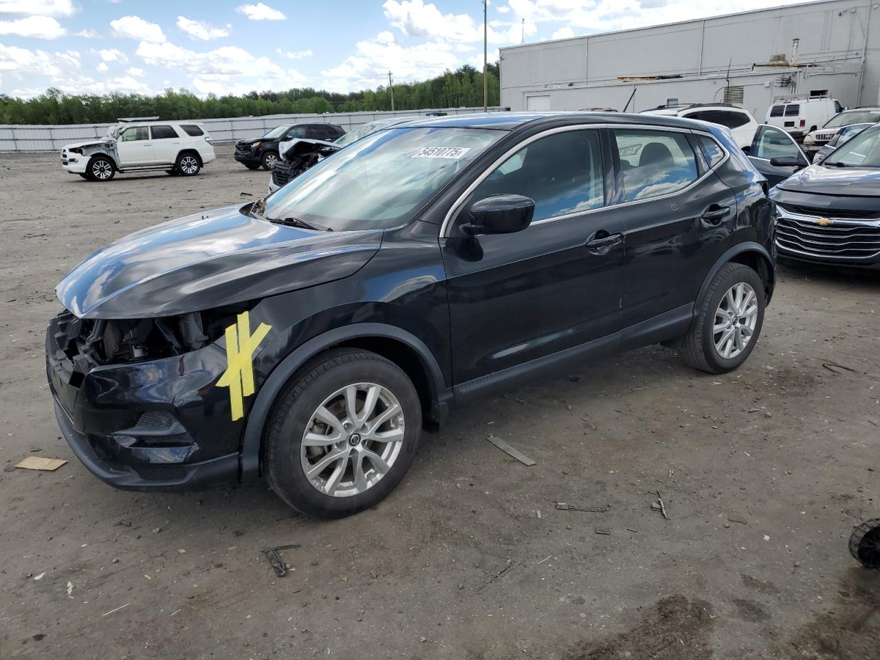 NISSAN ROGUE SPORT S