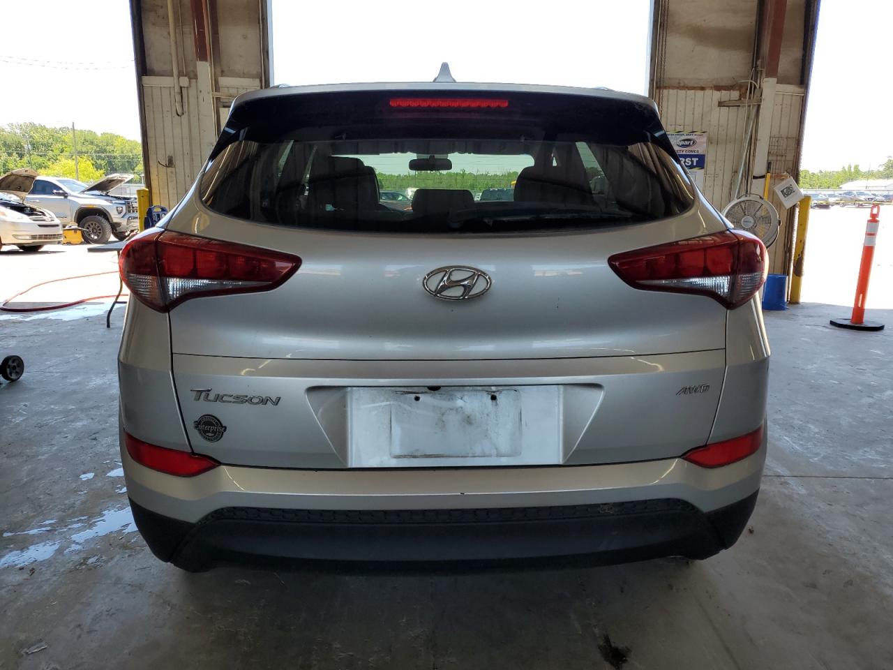 Lot #3316800427 2018 HYUNDAI TUCSON SEL