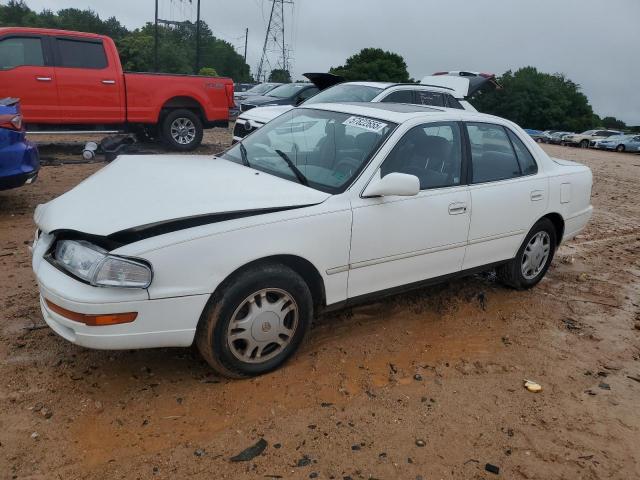 TOYOTA CAMRY XLE